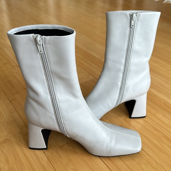 Jeffrey Campbell Jerema Ankle Boot in Grey - Picture 6 of 8